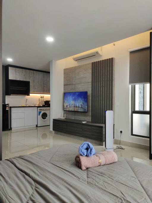 Urban360 Pool View With Netflix And Wifi Apartment Batu Caves Luaran gambar